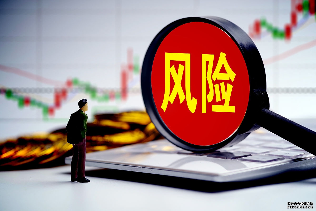 金价过山车式震荡是短期投机者的致命陷阱还是长期投资者的黄金机遇？